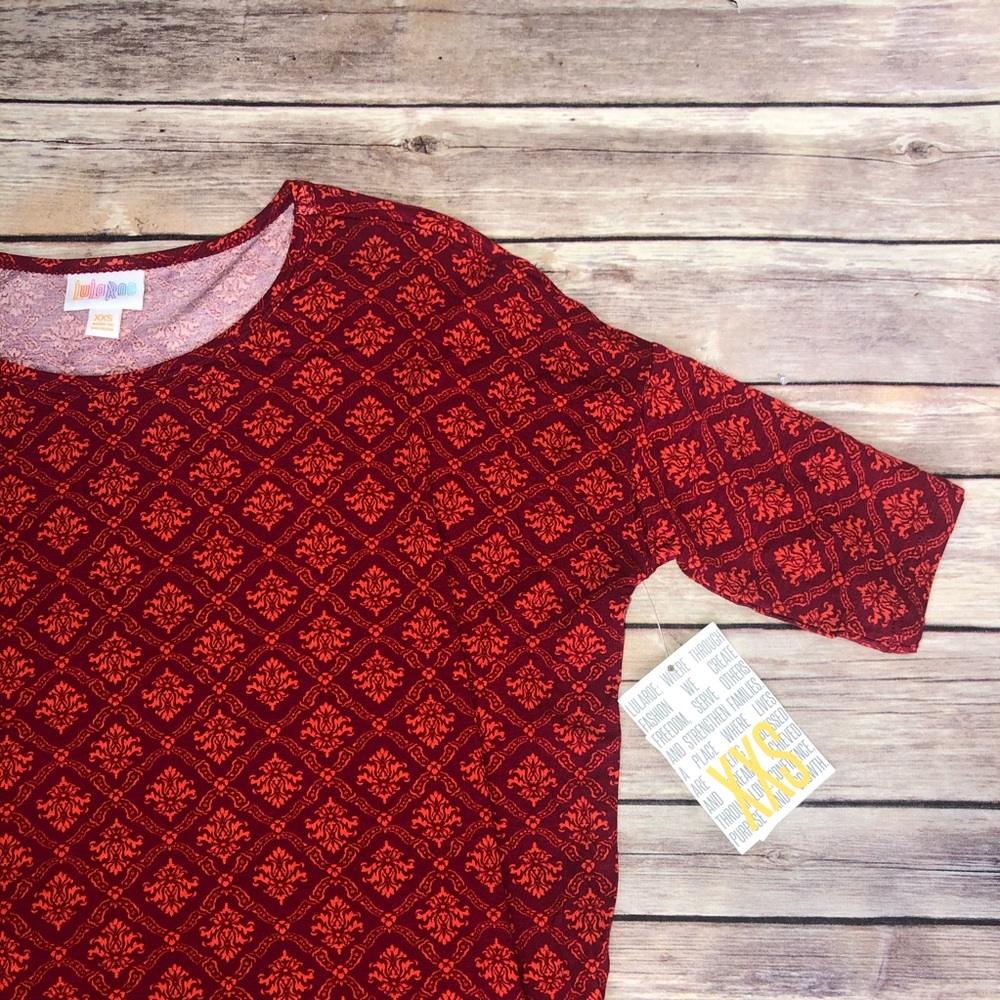LuLaRoe || Irma Shirt